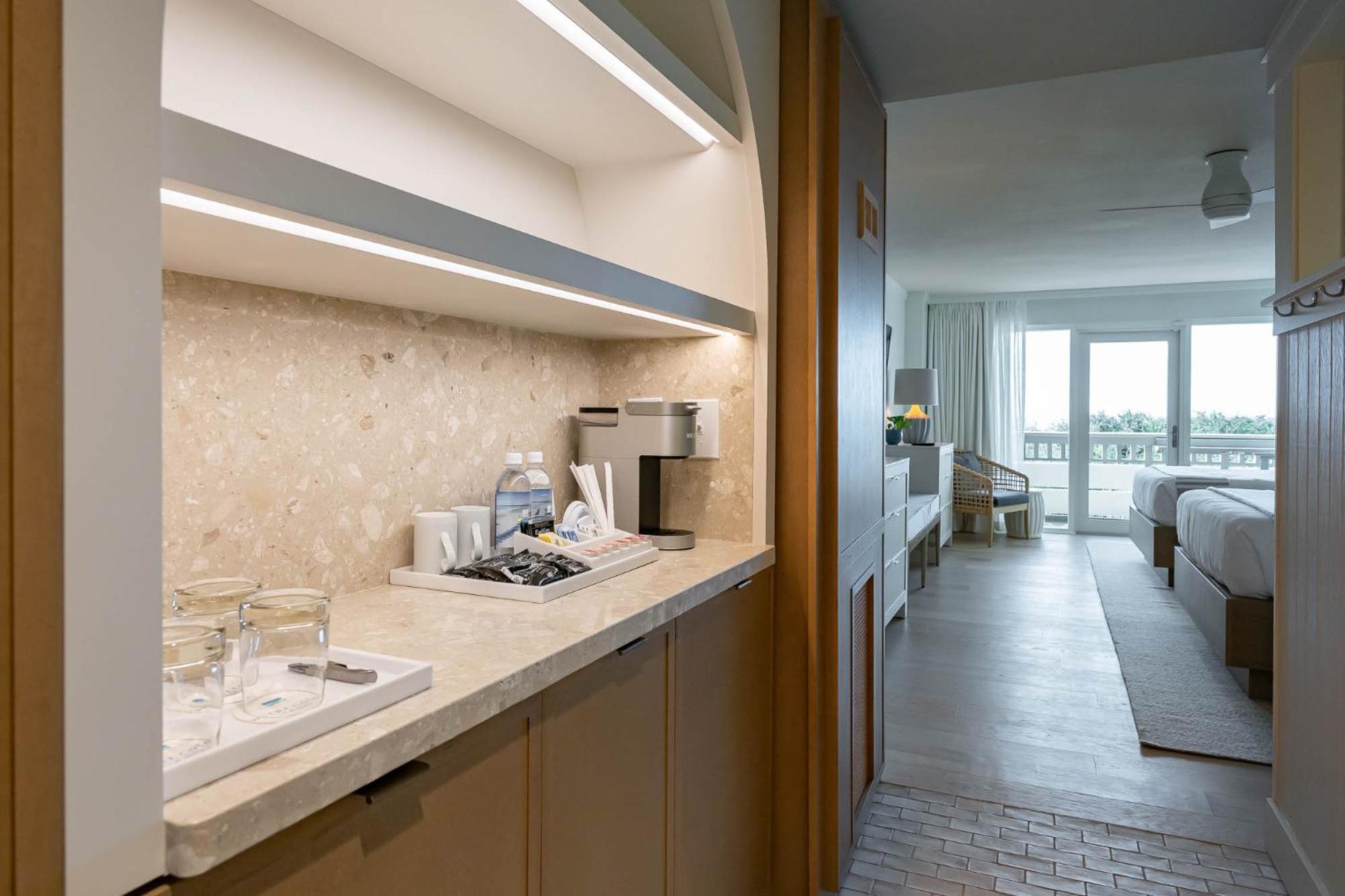 Watercolor & Resort 4*